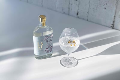 蔵前「エシカル・スピリッツ」東京発エシカルジンの魅力を体感するカクテルと季節料理のショートコース