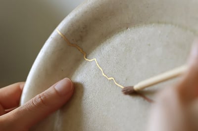 本漆による本金継ぎで日本の美の骨頂に触れる【複数回講座】 −等々力「工芸スタジオチルコロ」にて−