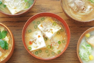 みそ探訪家・岩木みさき氏と四季を巡り慈しむ「みそ汁12ヶ月」−日本橋「EnCounter」にて−