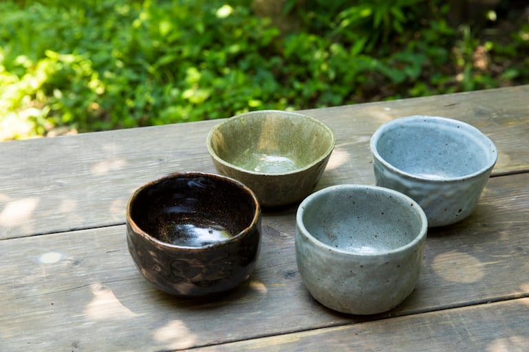 北鎌倉「たからの窯」自然に抱かれた浄智寺谷戸の陶芸窯で土と向き合う抹茶碗づくり