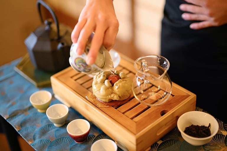祇園「hakubi」茶藝師に学ぶ中国茶＆日本茶講座 −特製ミニ点心とのペアリングを愉しむ−