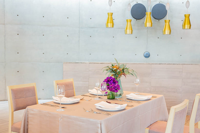 安藤忠雄氏設計の名建築「ザ・ヒルサイド神戸」でアロマ蒸留＆調香体験