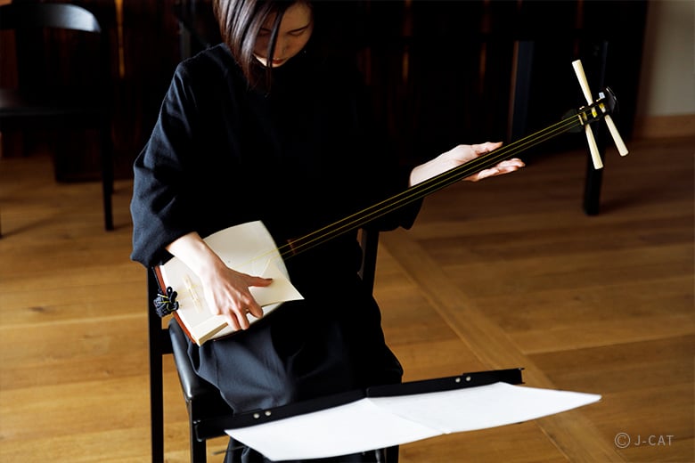 三味線演奏家・簑田弘大氏に楽しく学ぶ三味線のいろは −500年の歴史を