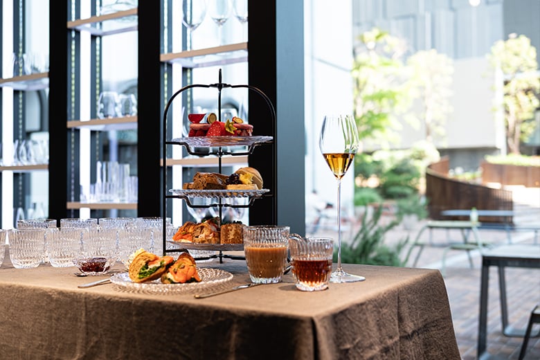リーデル大阪店」アフタヌーンティーの楽しみ方＆紅茶講座