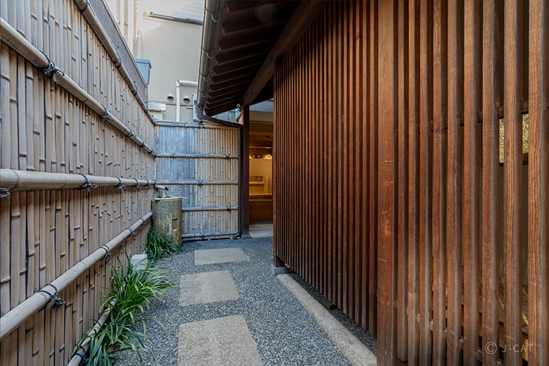 京都「都和旅館」の本格茶室で始める優しい茶会 茶懐石のアレンジ点心付き