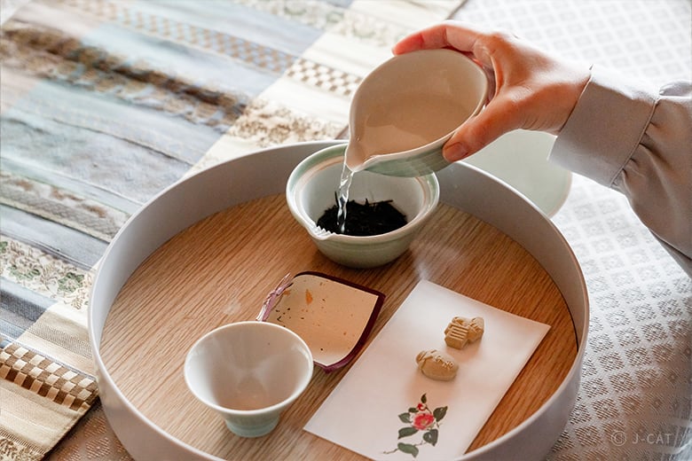 宇治でつくる抹茶のお香＆プレミアム宇治茶体験 おみやげ付き