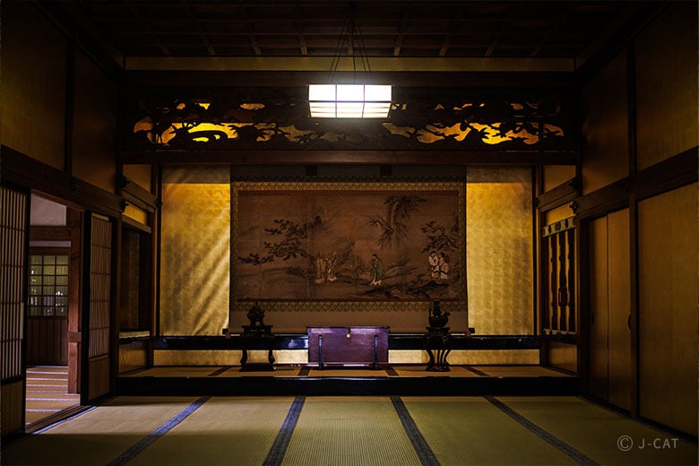 高野山 別格本山 清浄心院」特別拝観と塗香作りでリトリート −天風