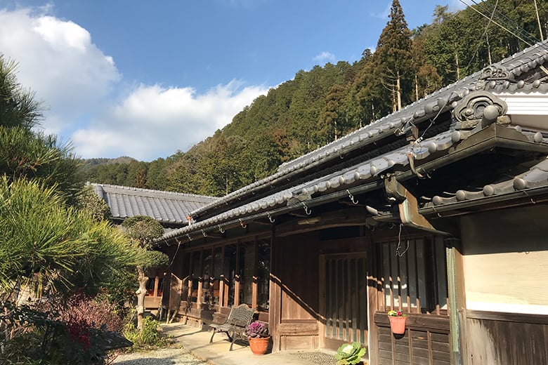 奈良「空蝉」染織家・宇都宮弘子氏に習う草木染めのある暮らし −季節