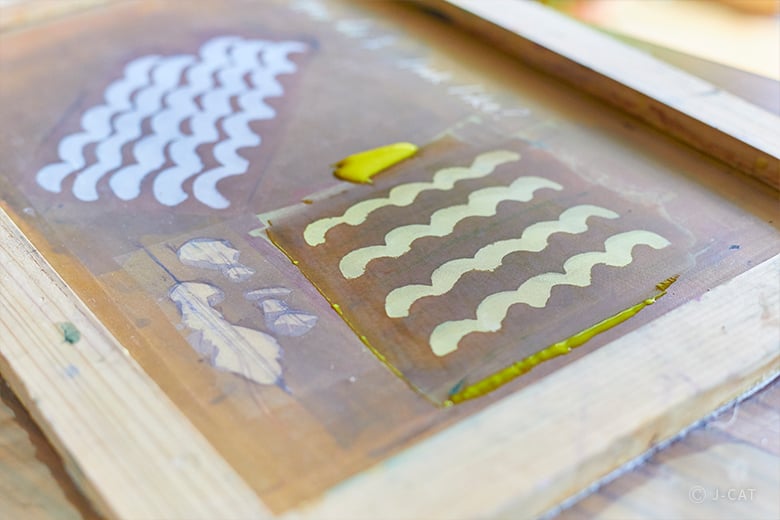 藤　シルクスクリーン テキスタイルデザイナー・二宮とみ氏に学ぶシルクスクリーン −草木染