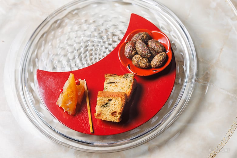 京都「西洋茶屋 山本」和素材が香るアシェットデセールのコースを堪能