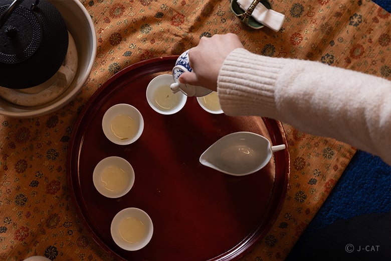 四谷・荒木町「津の守」煎茶美風流の教授に習う文人趣味煎茶の世界
