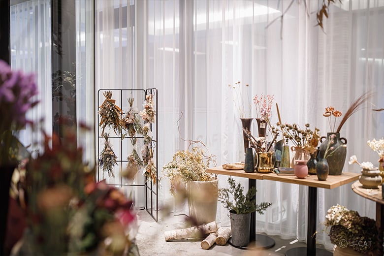 花のアトリエでアートスイーツづくり −大阪・和なは