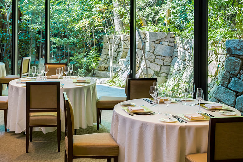 京都「法観寺×アカガネリゾート」五重塔内部の特別拝観＆ランチコース