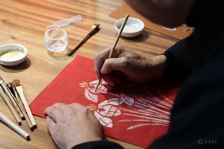 名古屋「大坪旗店」伝統工芸品の伊勢型紙を使った和モダンな作品