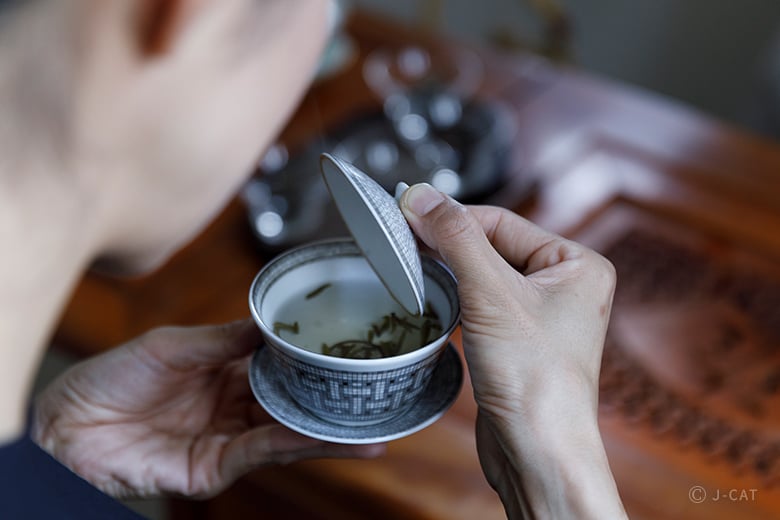 高級茶藝師に学ぶ中国茶の魅力 桜新町「サロンドシャンティ 香茶苑」にて