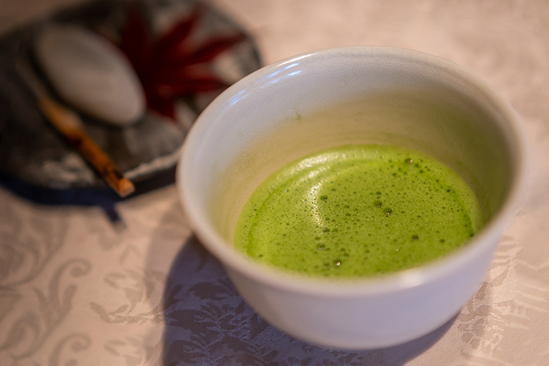 京都の非公開施設で行う香道三品大枝流講師による組香「源氏香」−京都