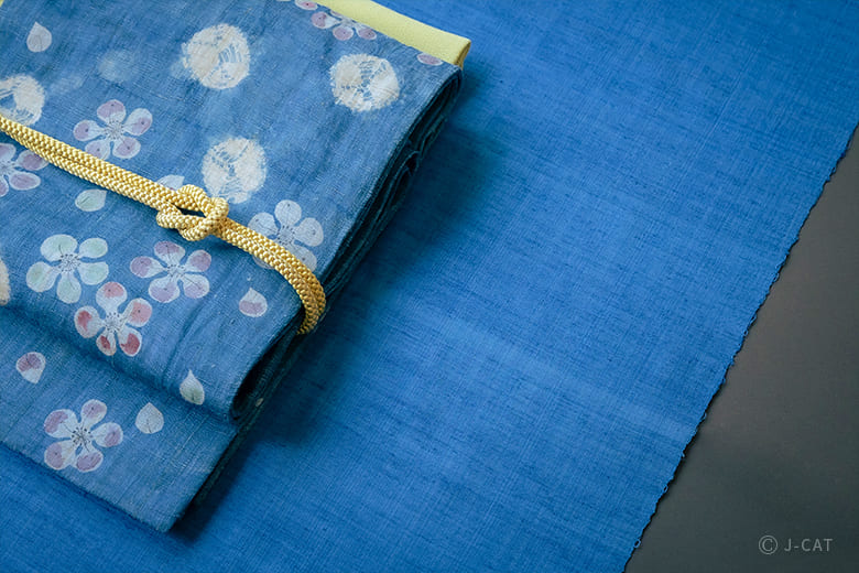 小紋　フルセット　正絹　袷　紫　唐草　染め　しつけ糸付き　G8 洗える 着物] 小紋 着物 袷 華唐草 紺 ネイビーブルー JMA-44 無地感