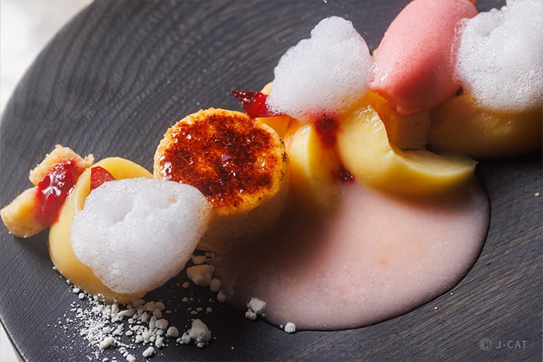 京都「西洋茶屋 山本」和素材が香るアシェットデセールのコースを堪能