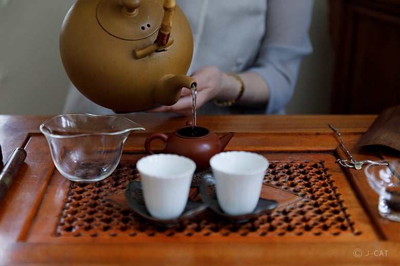 高級茶藝師に学ぶ中国茶の魅力 桜新町「サロンドシャンティ 香茶苑」にて