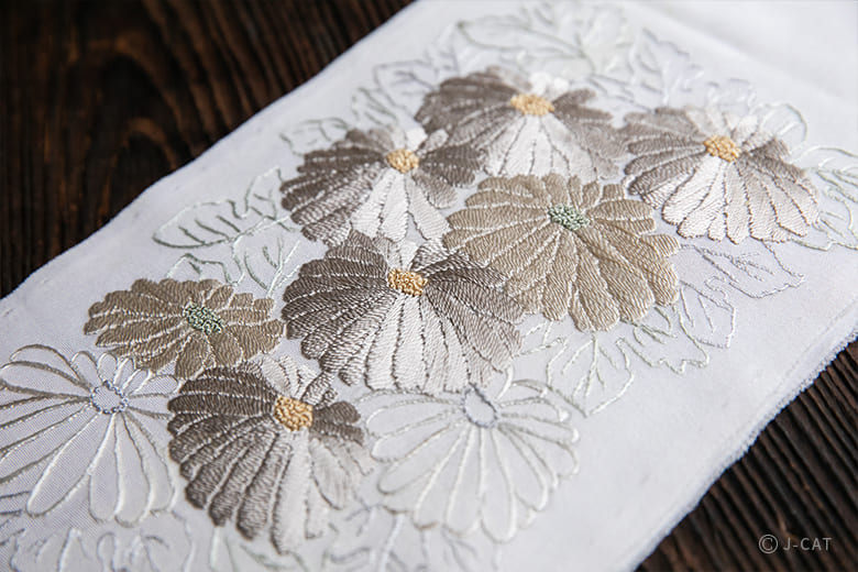 日本刺繍「鶴」伝統工芸 加賀繍の歴史 特徴 工程