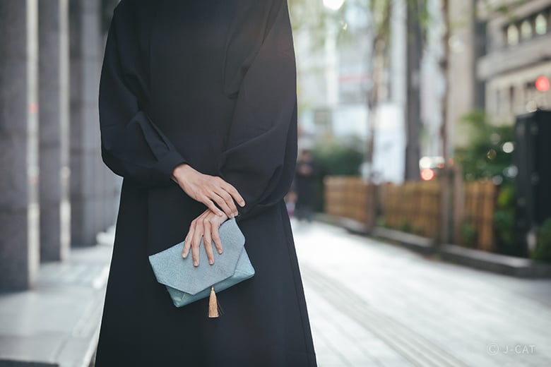 銀座「小袖屋」最高級生地で数寄屋袋づくり＆復元小袖衣装鑑賞