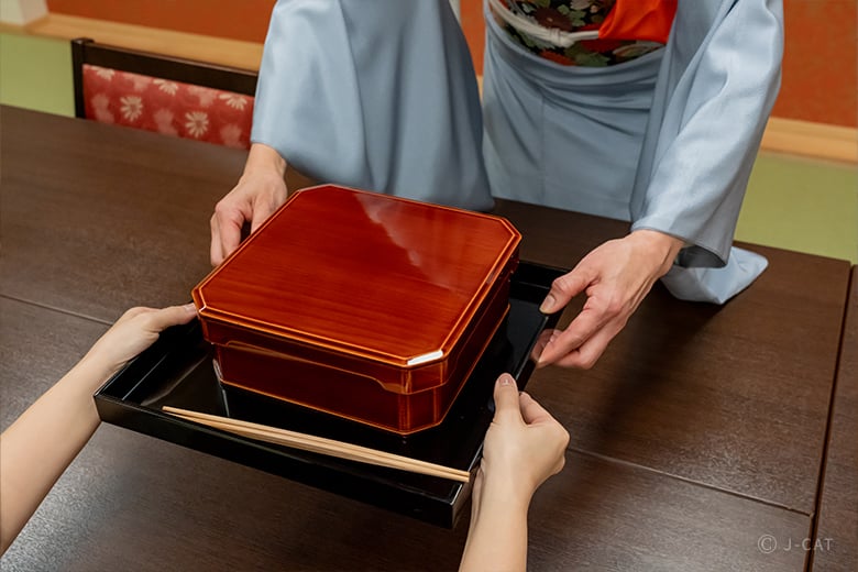 京都「都和旅館」の本格茶室で始める優しい茶会 茶懐石のアレンジ点心付き