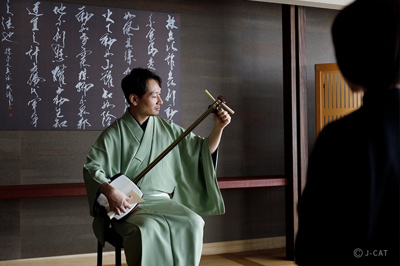 三味線演奏家・簑田弘大氏に楽しく学ぶ三味線のいろは −500年の歴史を