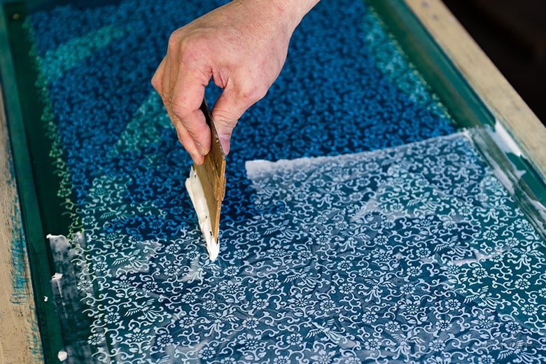 水墨画 花開富貴 木製フレーム付き 水墨画 花開富貴 木製フレーム付き 美術品・アンティーク・コレクション